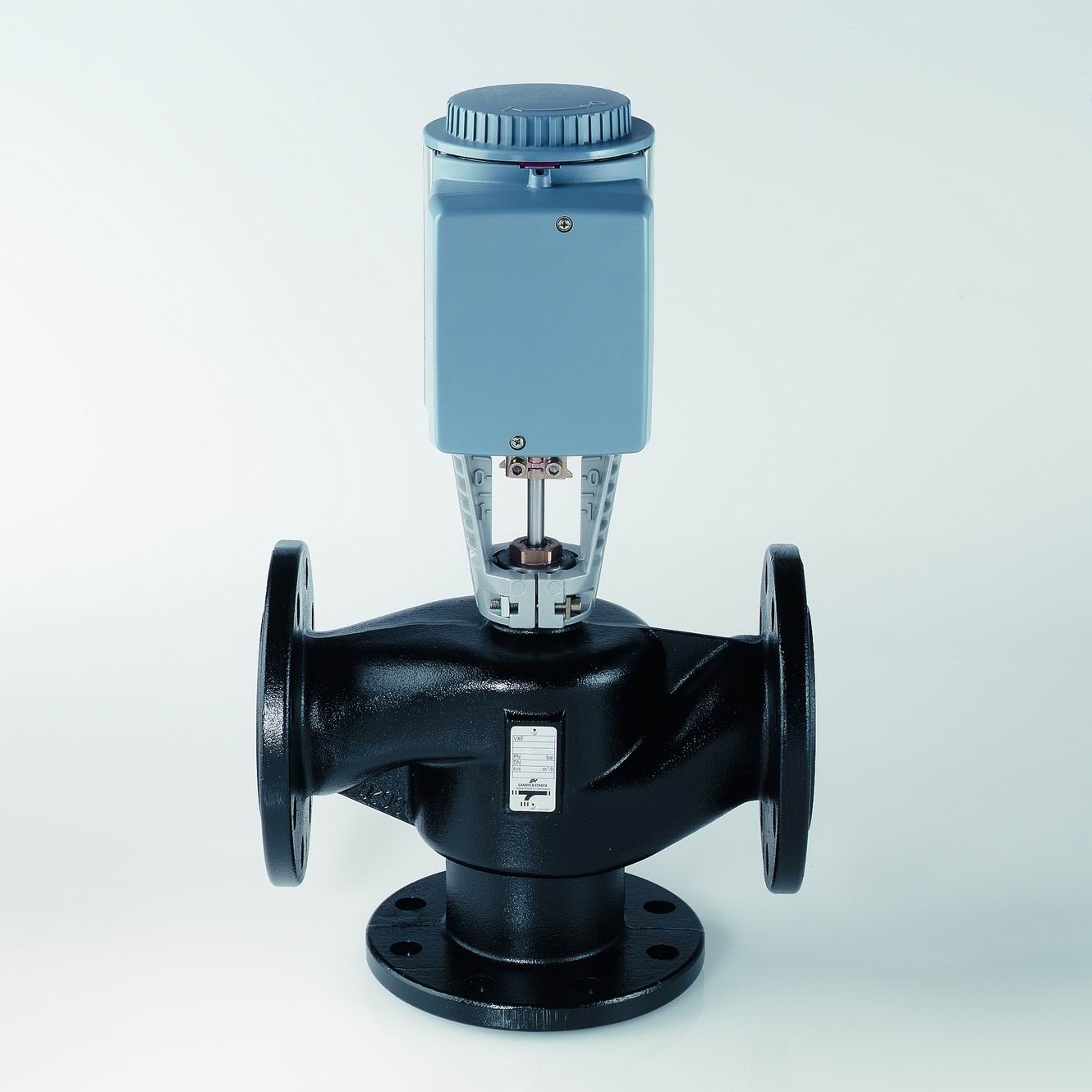 25進(jìn)口電子式電動(dòng)三通調(diào)節(jié)閥.jpg 25進(jìn)口電子式電動(dòng)三通調(diào)節(jié)閥.jpg